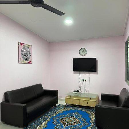 Homestay D Makmur Unit 2 Mersing Exterior foto